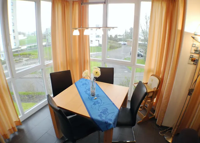 Leuchtturm 12 - Großenbrode